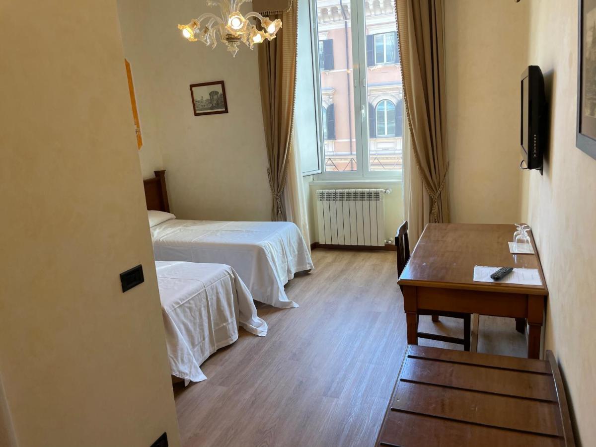 Le Petit Real Hotel Rome Luaran gambar