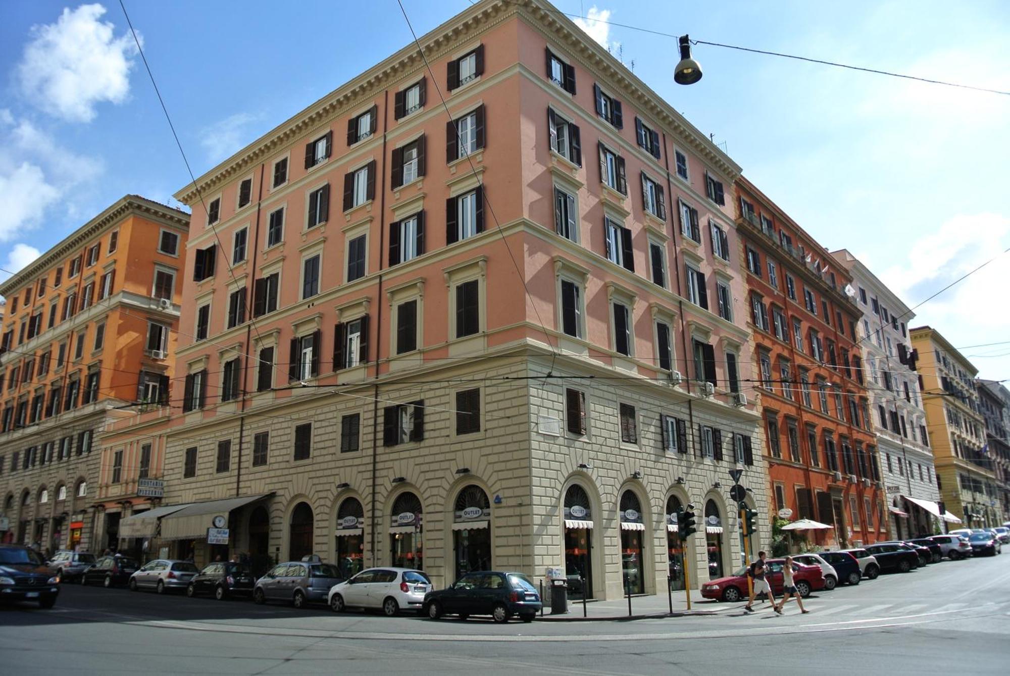 Le Petit Real Hotel Rome Luaran gambar